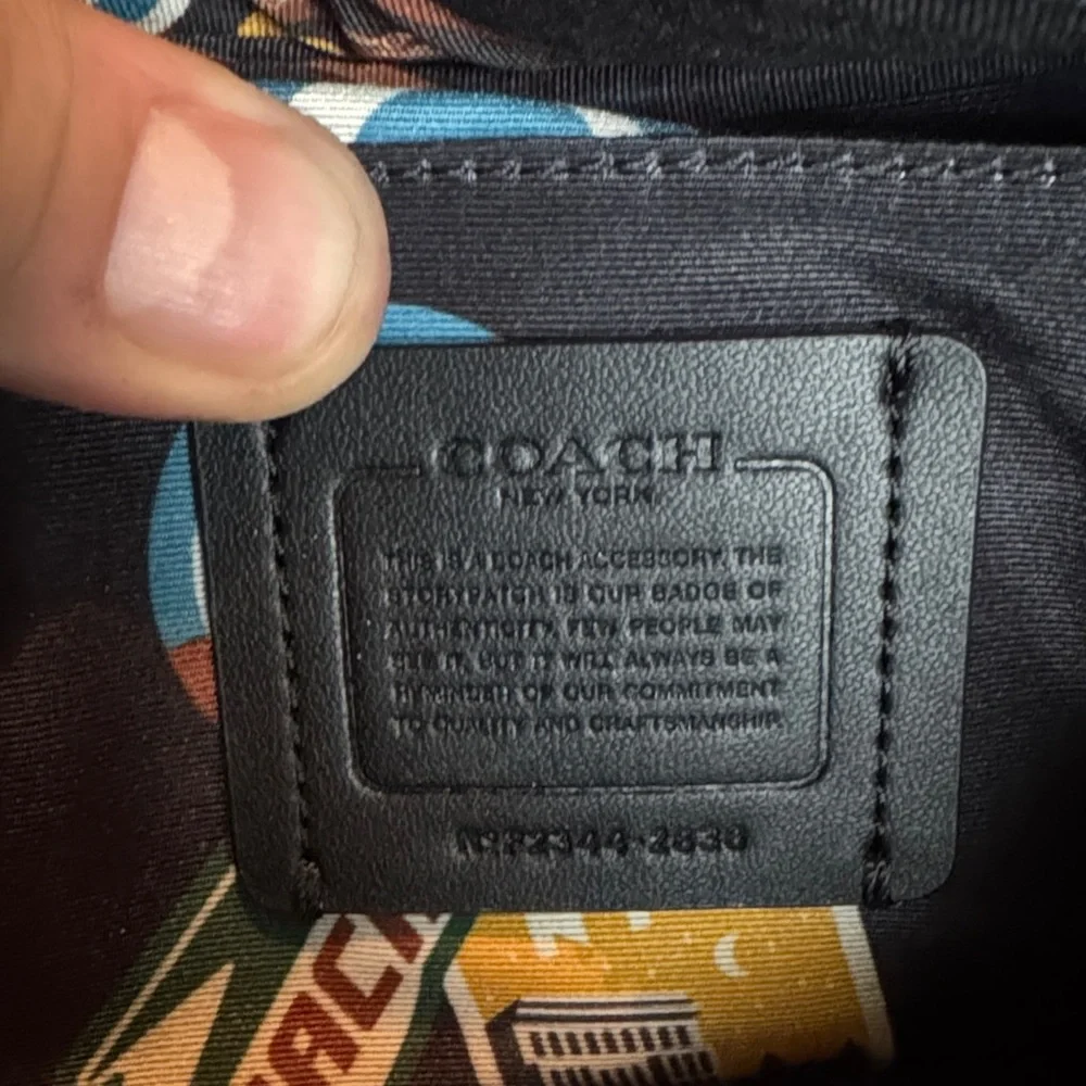 Coach Black Leather Toiletry Bag - Picture 3 of 3